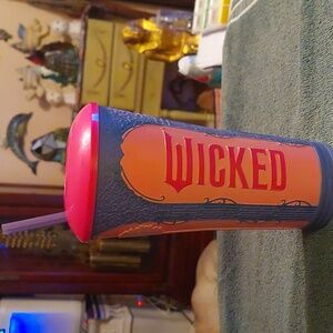 Wicked Collectible Tumbler No Figure On Top